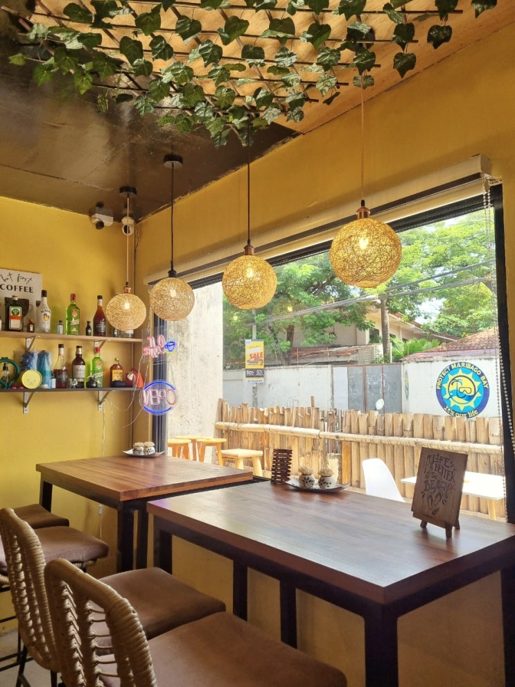  세부 막탄 예쁜카페 Cafe Captain 화이트샌즈 리조트 근처 감성 카페