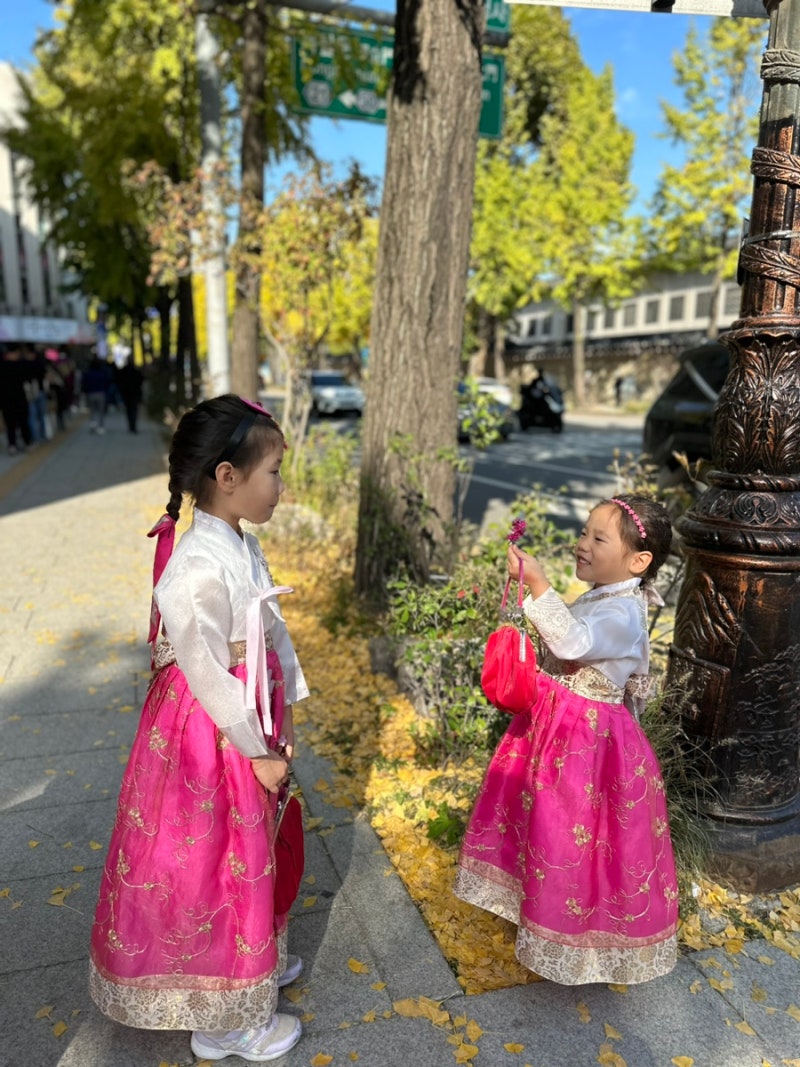 경복궁한복대여점 서화한복 어린이 경복궁한복대여가격