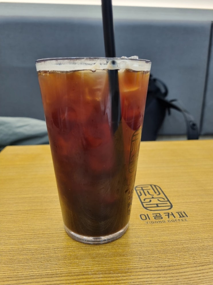  수내역 카페 이공커피 수내점 아메리카노 후기