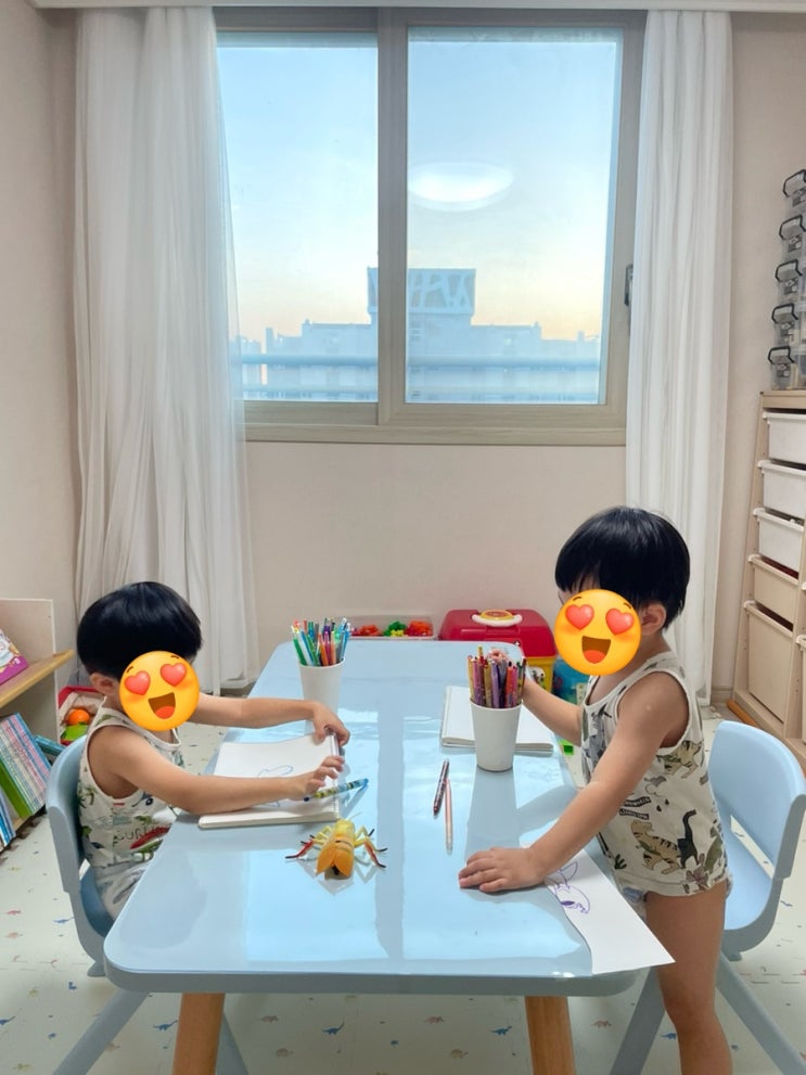  리바트 유아책상 구매후기(내돈내산)