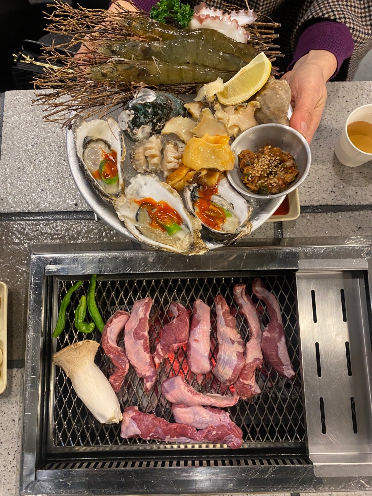  익산 골목 모현본점 한돈 취급하는 모현동 맛집 고기집 갈매기살 해물모듬으로 익산엄마랑저녁