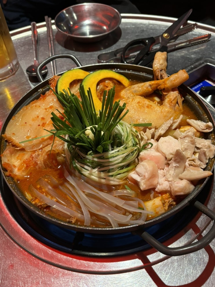  용리단길 맛집 곱도리탕 추천, 을지로골목집 신용산점