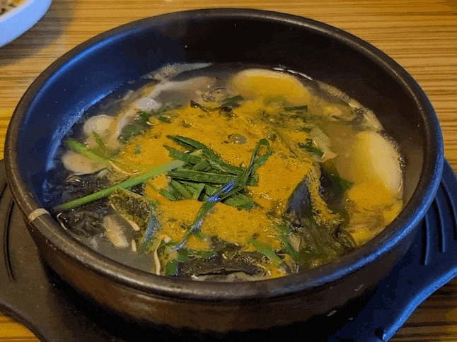  쌀쌀한 날씨 굴국밥 굴버섯돌솥밥 굴전 맛집여행, 일산맛집 행주산성 굴국밥전문점굴세상