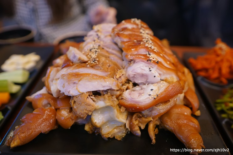  부천 상동역 족발 맛집 회식장소 1등급 한돈 생족 귀한족발 부천상동점