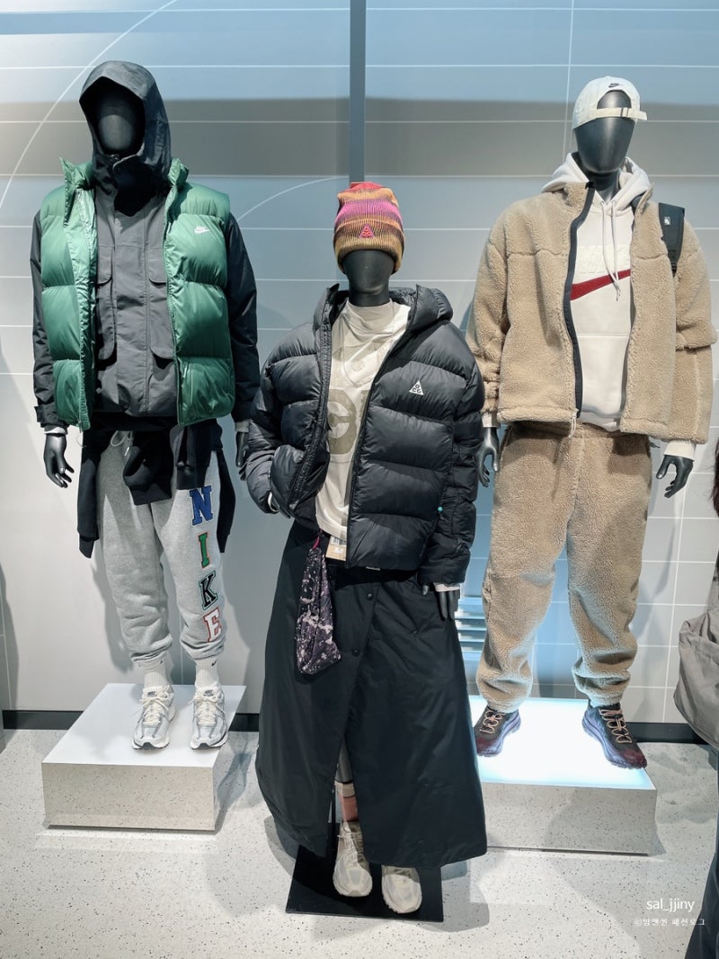 나이키 더현대서울 24FW 신발/아우터/트레이닝/키즈 아이템 둘러보기