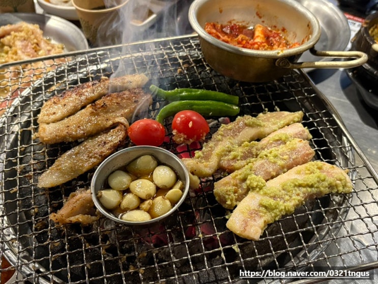  [샤로수길고기집] 서울대입구 무한리필 돼지갈비, 항정살 맛집- '고기굽는사람들'