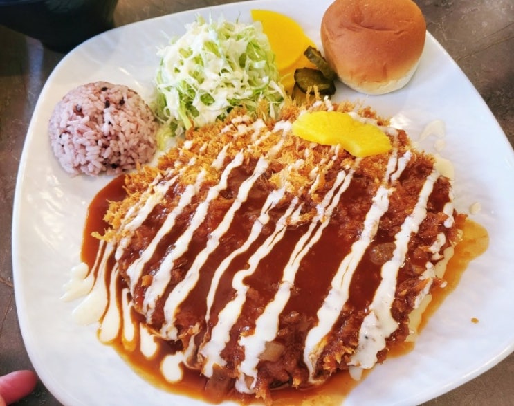  {장림경양식돈까스맛집} 푸짐한 양과 맛까지 최고인  "제주흑돈까스"