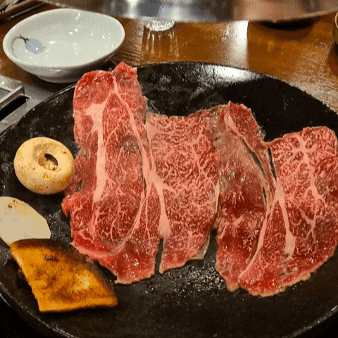  강남 한우 맛집 등심 로스구이 입에서 살살 녹네