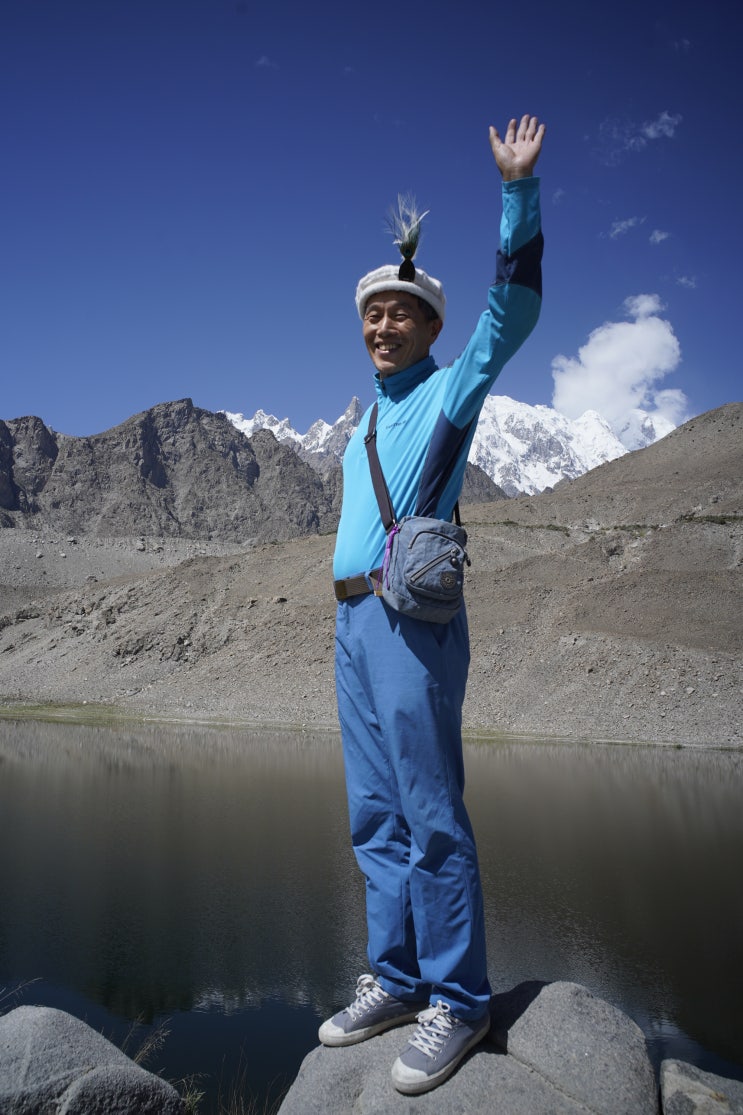  파수 빙하를 찾아서(To Passu Glacier)
