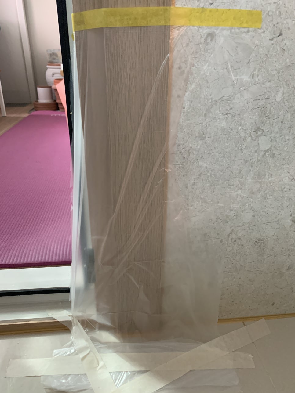 강아지 오줌 불어터진문틀 몰딩 복원수리