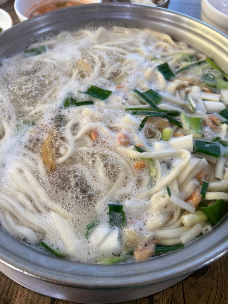 청주 칼국수맛집 용암동 봉창이해물칼국수