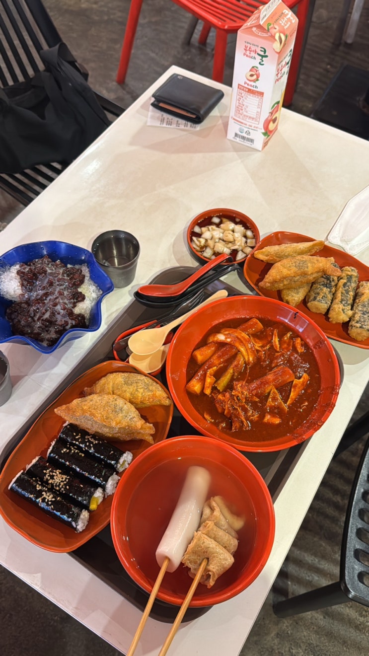  부산 3대 떡볶이. 범일동 분식집 [매떡] “범일동 전설의 떡볶이”