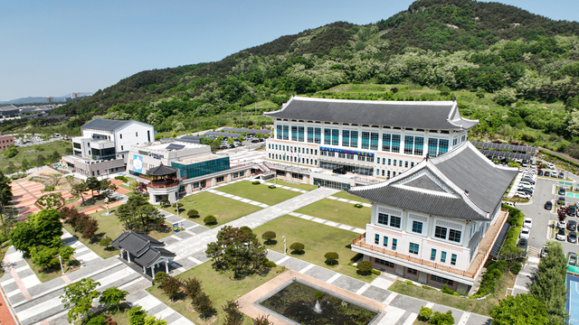 ‘학령 인구 감소·<b>교사 정원 감축</b>’⋯경북교육청, 초등... 