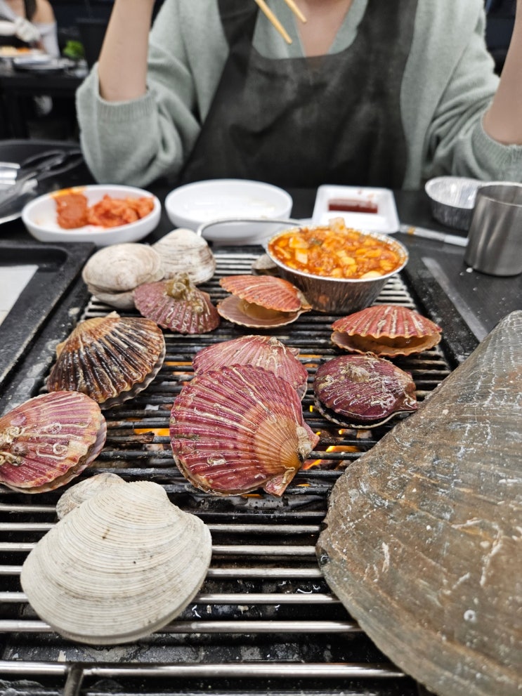  잠실 맛집 <조개정육점>잠실새내점 육해공 모두 무한리필!?