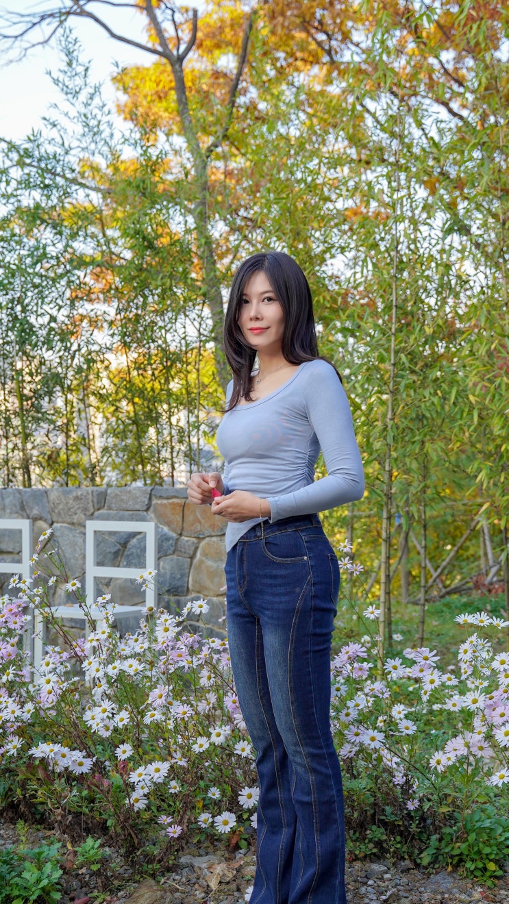 2030쇼핑몰 부츠컷데님 코디 여자 청바지 추천 2030쇼핑몰 부츠컷데님 코디 여자 청바지 추천