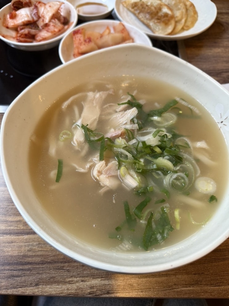  종각역 맛집 닭한마리와 일산칼국수 종로점!