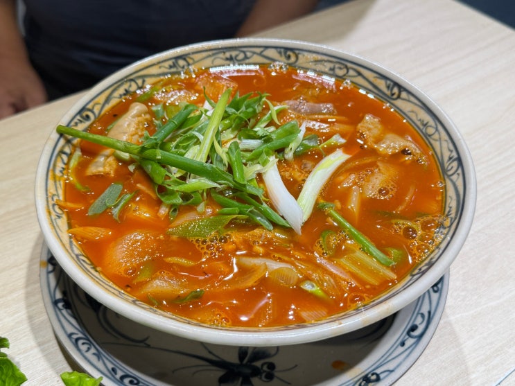  나트랑 시내 맛집 추천 로컬 맛집 포틴 메뉴 추천 및 가격 방문 후기 (또 갈래요)