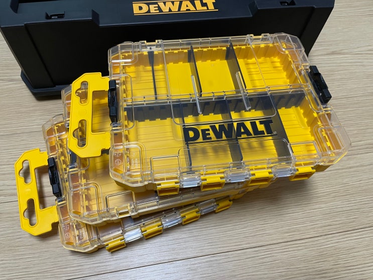  디월트 터프 케이스 M DWAN2190 부품 케이스