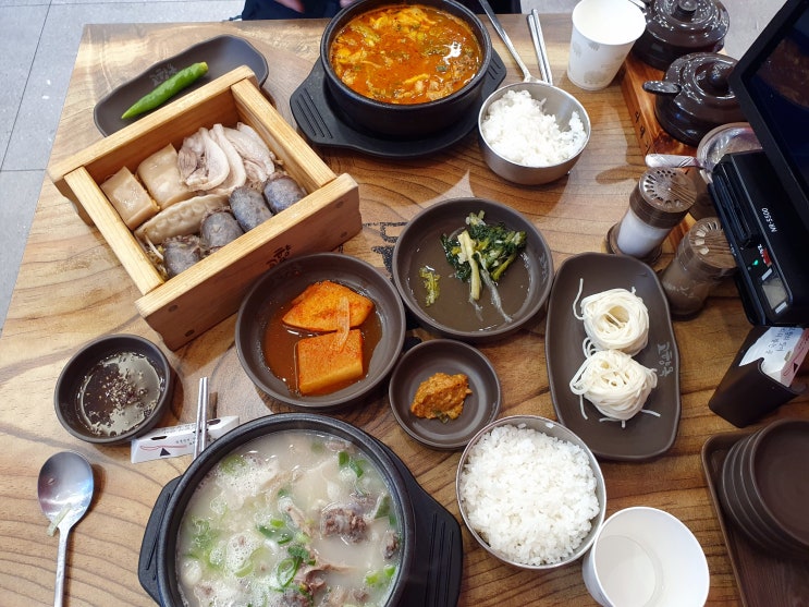  판교 순대국 푸짐한 고향옥얼큰순대국 메뉴 가격