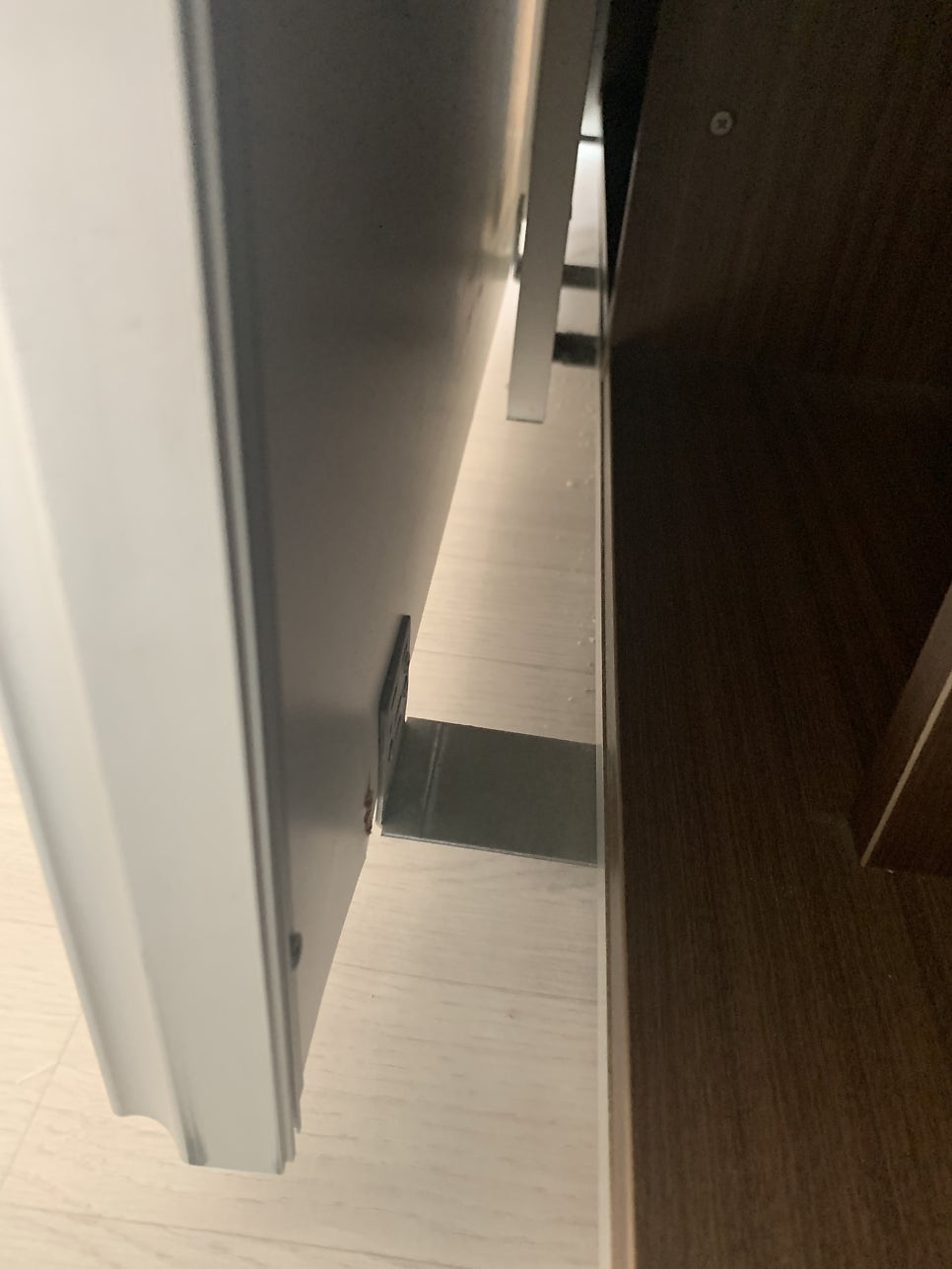 평택안성 안방붙박이장 부품파손수리