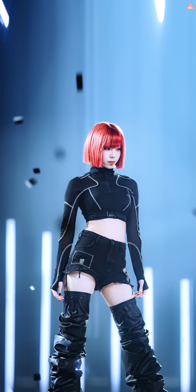 iPhone桌布：aespa Winter 'Whiplash' 舞台照桌布_by.瑟醬