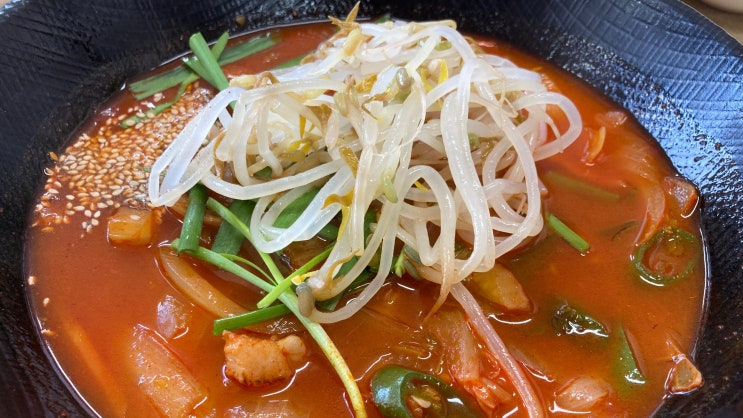  청주 성화동 남자의짬뽕 얼큰한 짬뽕밥 도전해 보세요.