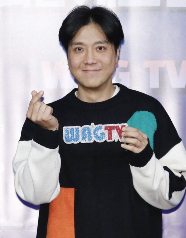 <연예가핫이슈> 개그맨 이동윤 '250억 사기 혐의' 검찰 송치 "시스템 몰라" <연예가핫이슈> 개그맨 이동윤 '250억 사기 혐의' 검찰 송치 "시스템 몰라"