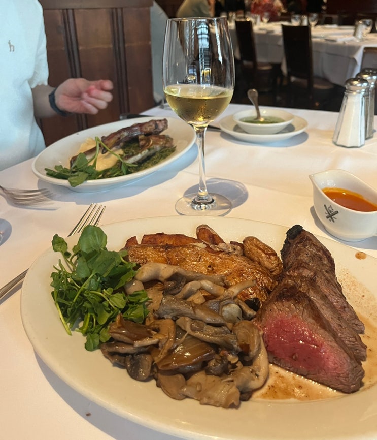  [뉴욕 스테이크 맛집] 가성비 좋은 갤러거 스테이크 하우스(Gallaghers Steakhouse) 런치