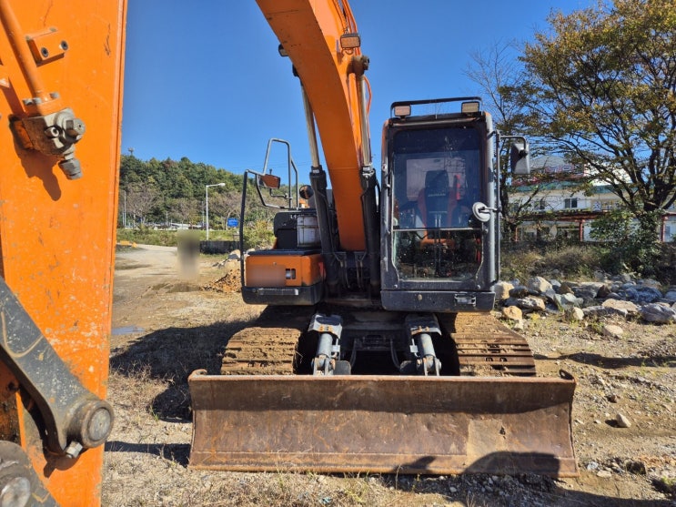 두산 DX140LC5 2020년식 9200만원 판매합니다. 두산 DX140LC5 2020년식 9200만원 판매합니다.