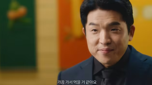 안성재 쉐프의 샌드위치 만드는 tip: 고기 많이, 소스 적게! 안성재 쉐프의 샌드위치 만드는 tip: 고기 많이, 소스 적게!