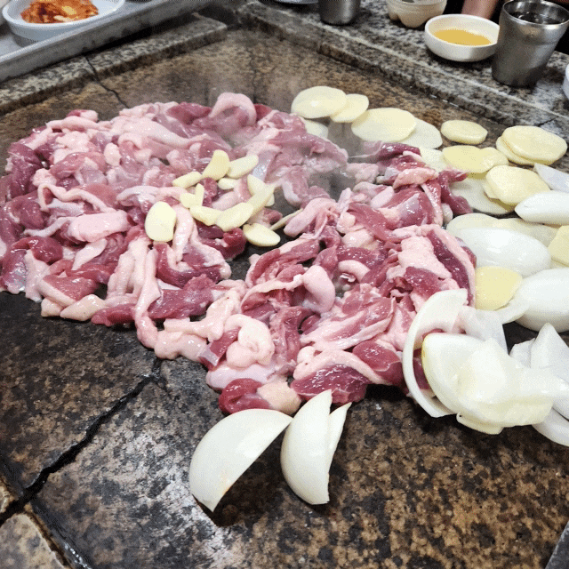 남양주 진접 생오리 돌판구이 맛집 '약수촌' (Feat.봉선사)