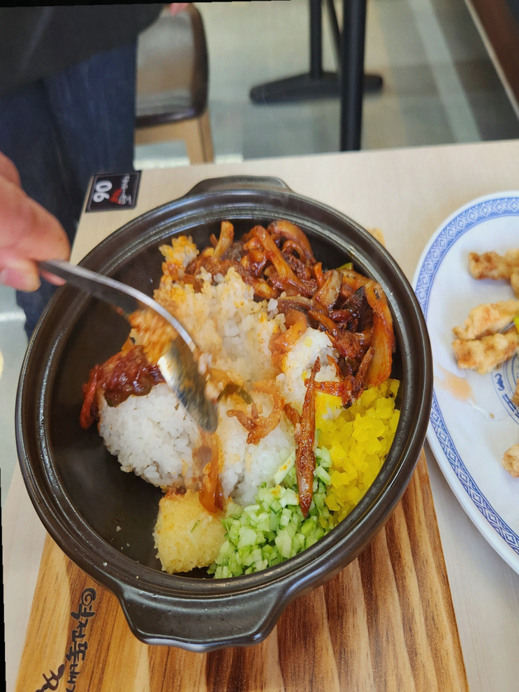  역전뚝배기짬뽕 천안두정본점, 매운 음식과 회식에 딱 적합한 메뉴 구성에 감동