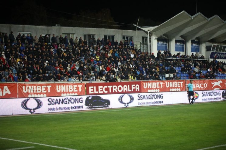  쌍용자동차(KGM), 루마니아 프로축구리그 광고로 시청자에 어필