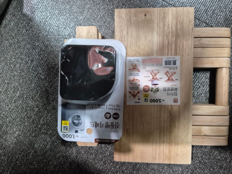 다이소 6000원, pcfi용 스피커스탠드 설치하기
