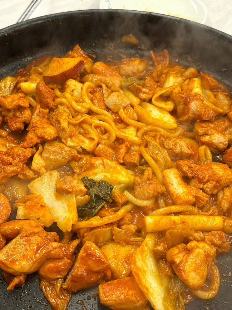  대전 은행동 맛집 닭갈비제작소 대전은행점 무한리필 고깃집 추천