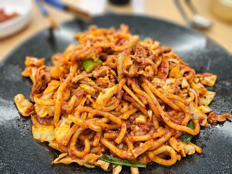  제육볶음이 맛있는 현지인 추천 제주 가성비 맛집 돼지구이연구소 본점