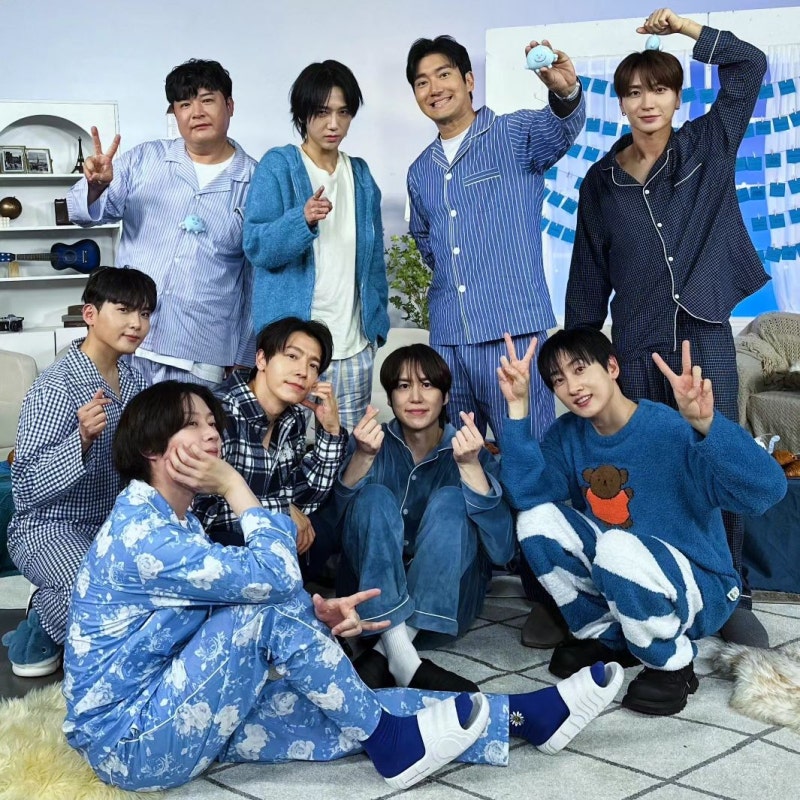 (241106) 슈퍼주니어 데뷔 19주년 라이브- 한결같은 슈주놈들 (SNS) 사진