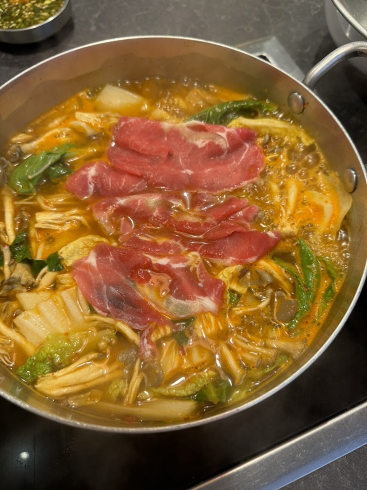  [서울/성수] 서울숲 맛집 ‘최가네샤브버섯칼국수’