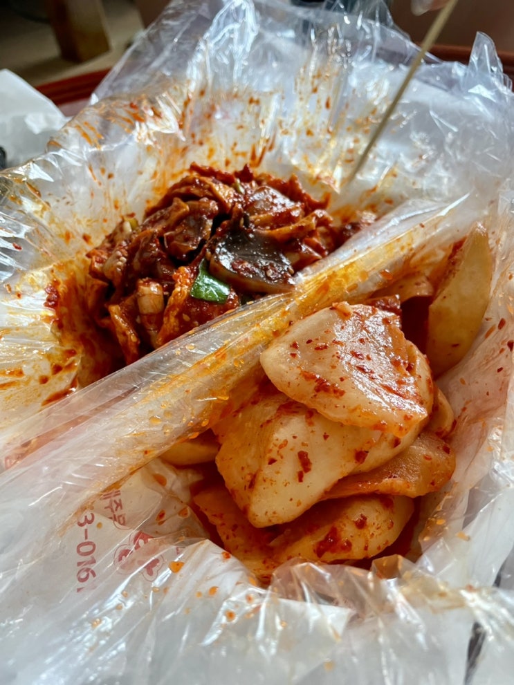 명절에 꼭 먹는 음식 통영 고향집 앞 무전동 이순신충무김밥