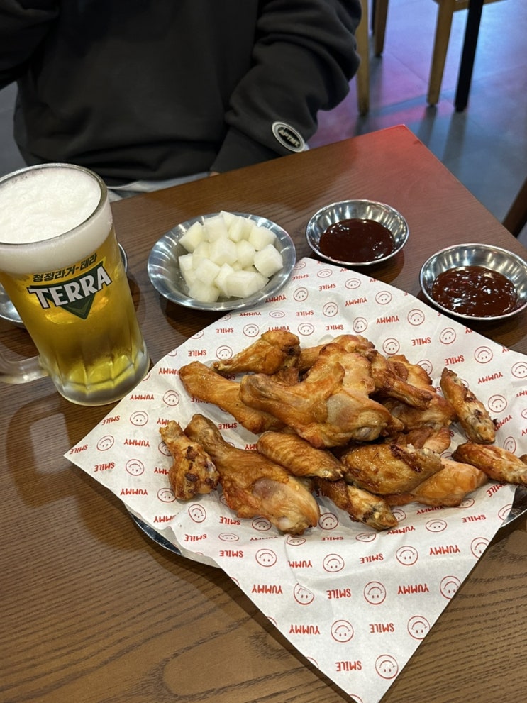  마포 성산동 치킨 맛집 굽네치킨 성산2동점 (주차 가능)