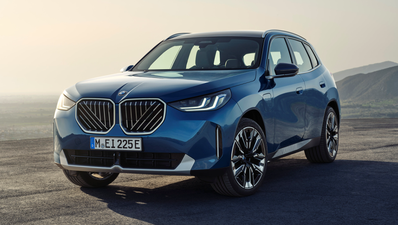 2025 BMW X3 플러그인 하이브리드 제원 포토 정보 공개, EV 모드로 90km 주행! 신형 X3 30e 살펴보기