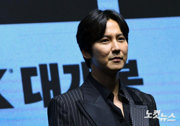<b>김남길</b>, 논란의 '<b>참교육</b>' 합류? 소속사 측 "검토 중"