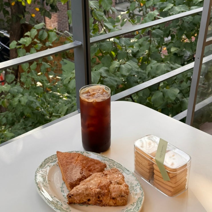  허밍벨라 케이크 스콘 맛있는 홍대 디저트 카페