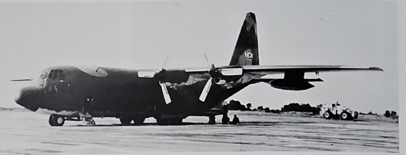 남베트남의 C-130 폭격기화