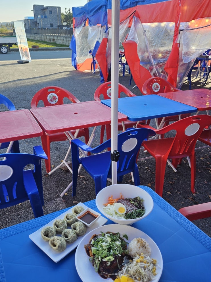  청주 맛집 탐방: 분평동 국대국수에서 만나는 국수와 돈까스의 진수