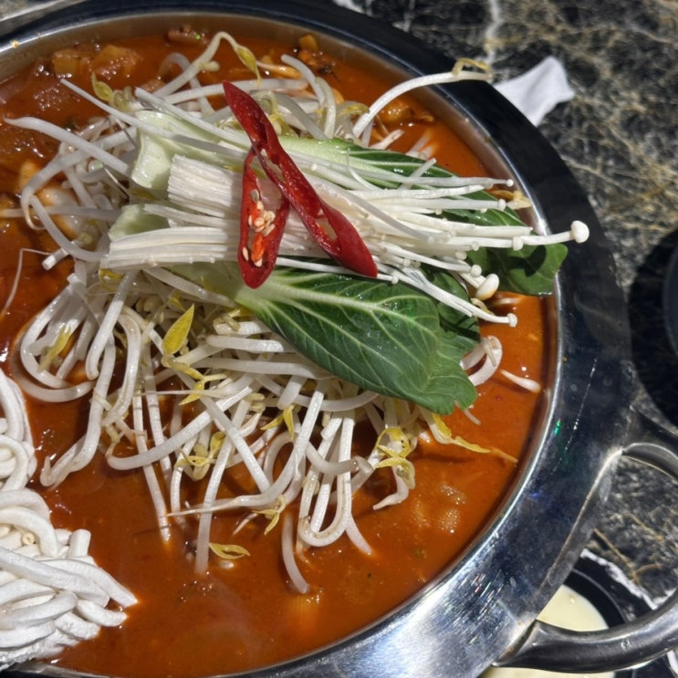  그놈포차 대전목원대점, 단체 모임을 위한 장소 닭발 깐쇼새우 맛집