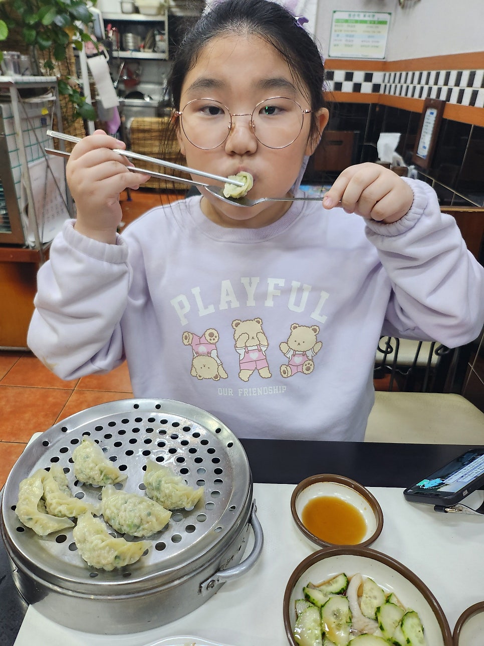 울타리없는만두집 신모라점 사진 4