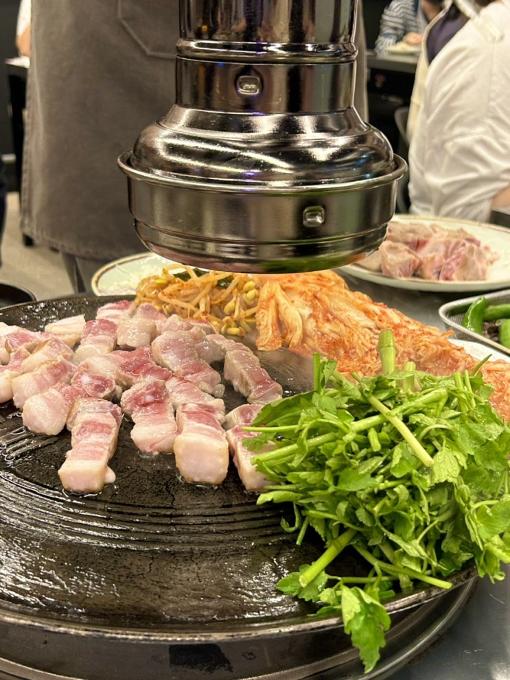  할매솥뚜껑삼겹살 안산사동점 | 흑돼지 가성비 끝판왕 후식까지 완벽한 안산 사동 고기집 추천
