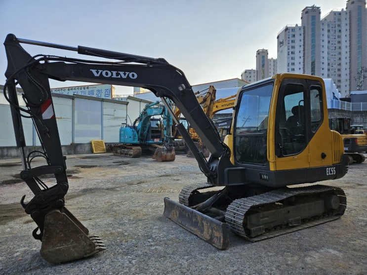  볼보 EC55 2001년식 자동클램프 02 중고굴삭기
