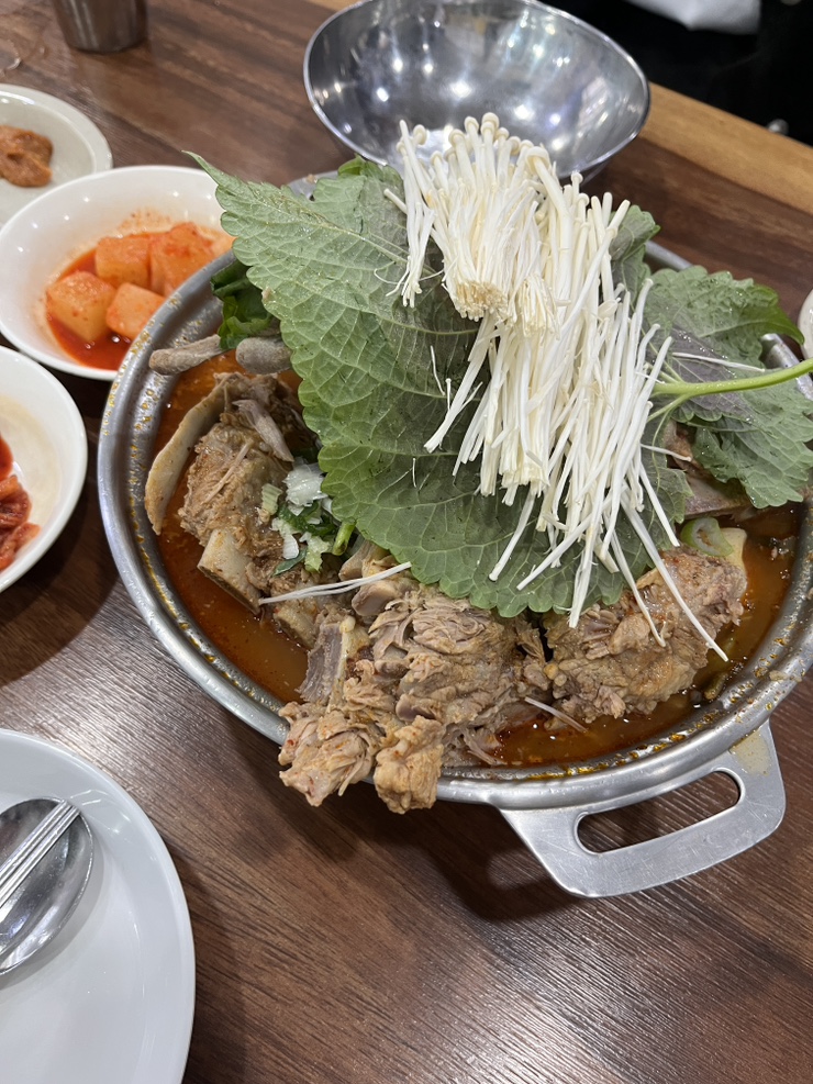  서울 3대 감자탕 맛집 소문난성수감자탕 솔직후기 | 주말 오전 웨이팅